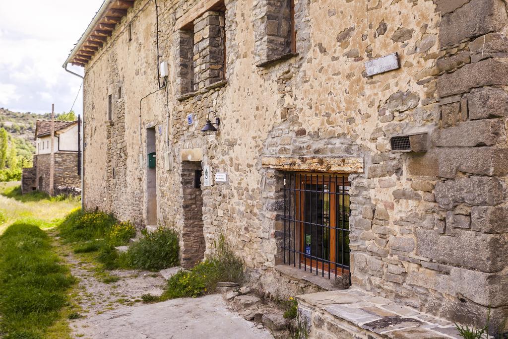 Вілла Casa Dorondon Lasaosa Екстер'єр фото